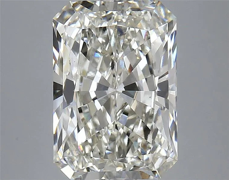 4.15ct Radiant Lab Grown Diamond (Colour I, Clarity VS1, IGI Certified)