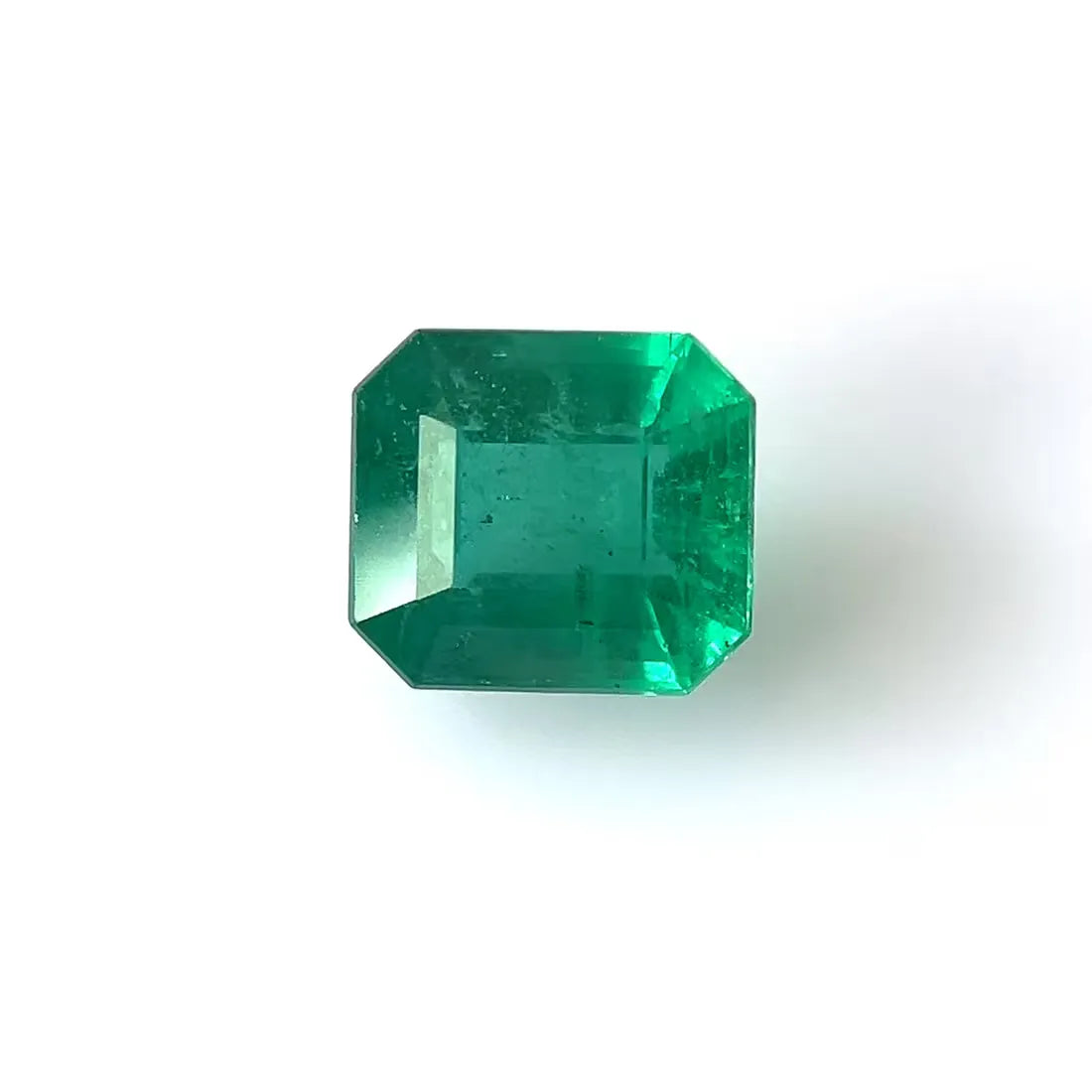 4.33ct Emerald Natural Emerald (Colour Green, Clarity Slightly Included, Cut Faceted)