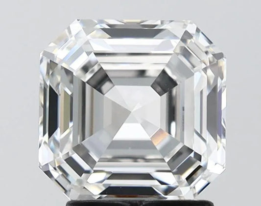 2.53ct Square emerald Lab Grown Diamond (Colour E, Clarity VS1, IGI Certified)