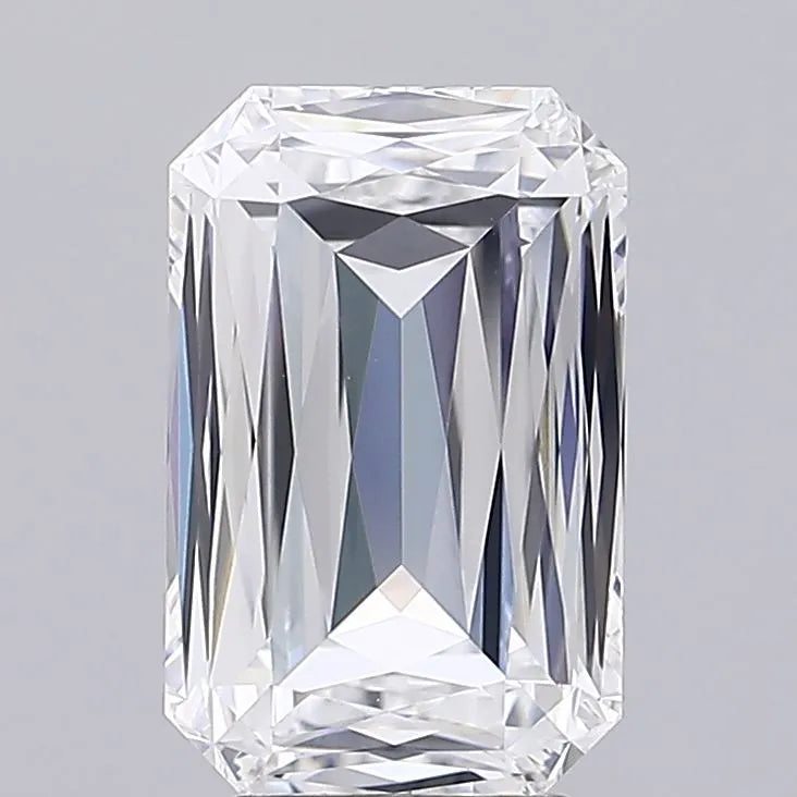 4.50ct Radiant Lab Grown Diamond (Colour E, Clarity VVS2, IGI Certified)