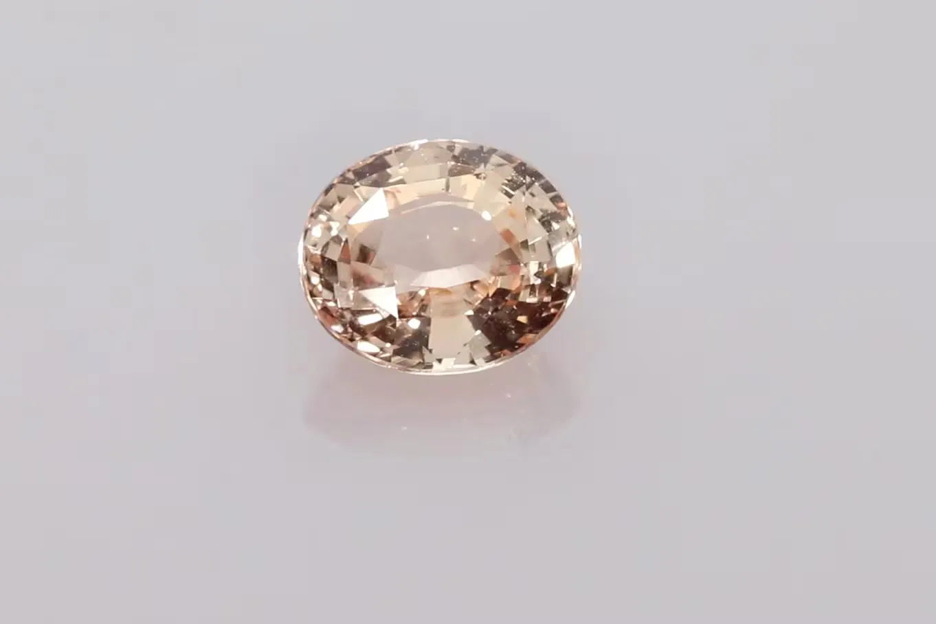 2.02ct Oval Natural Sapphire (Colour Orange, Clarity Eye Clean, Cut Faceted)