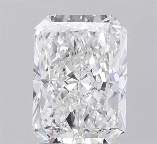 2.10ct Radiant Lab Grown Diamond (Colour E, Clarity VVS2, IGI Certified)