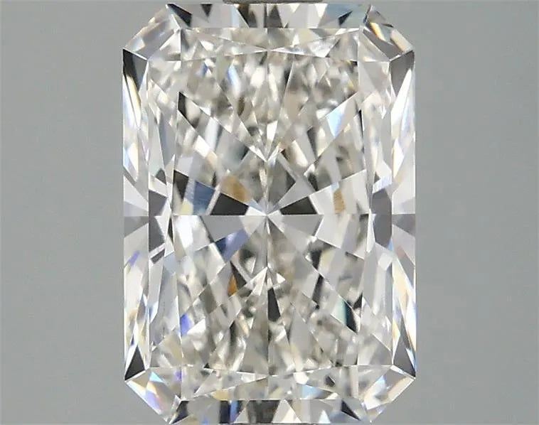 2.10ct Radiant Lab Grown Diamond (Colour G, Clarity VS1, IGI Certified)