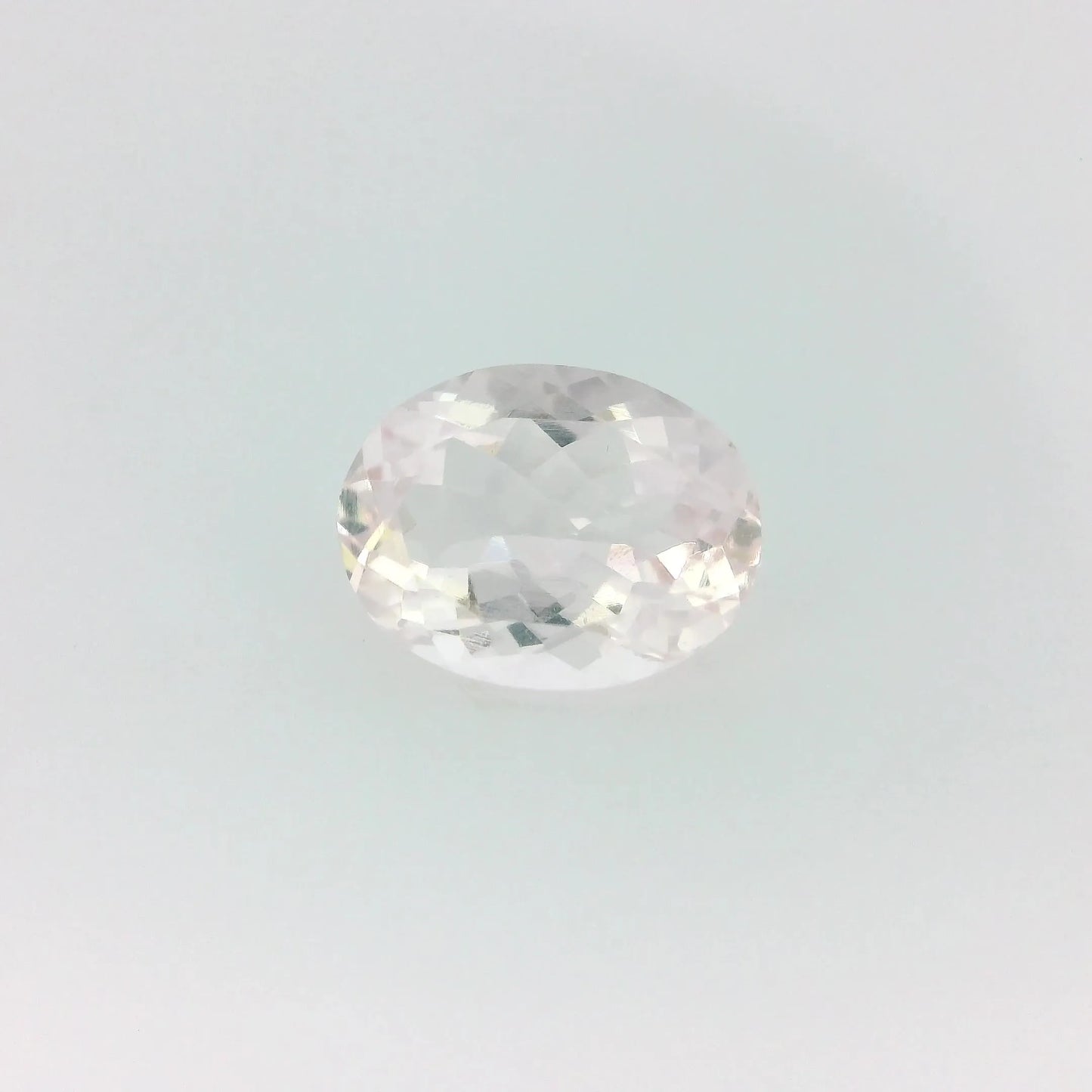 2.17ct Oval Natural Morganite (Colour Pink, Clarity Eye Clean, Cut Faceted)