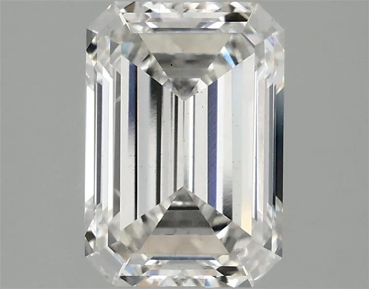 2.50ct Emerald Lab Grown Diamond (Colour G, Clarity VS2, IGI Certified)