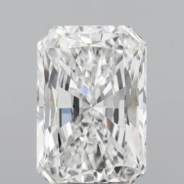 2.52ct Radiant Lab Grown Diamond (Colour E, Clarity VS1, IGI Certified)