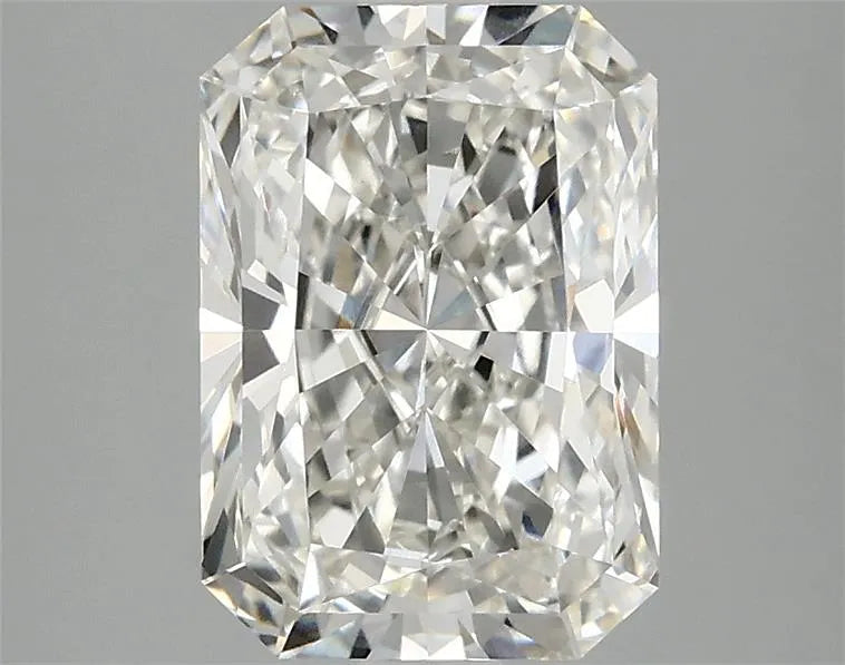 2.52ct Radiant Lab Grown Diamond (Colour H, Clarity VVS2, IGI Certified)