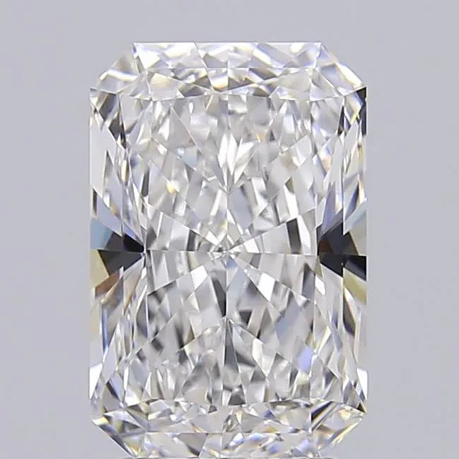 2.54ct Radiant Lab Grown Diamond (Colour D, Clarity VVS2, IGI Certified)
