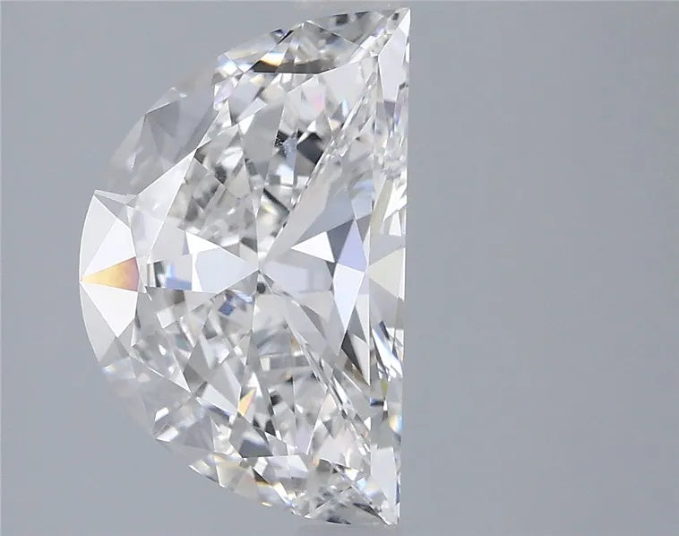 2.56ct Half moon Lab Grown Diamond (Colour E, Clarity VVS2, IGI Certified)