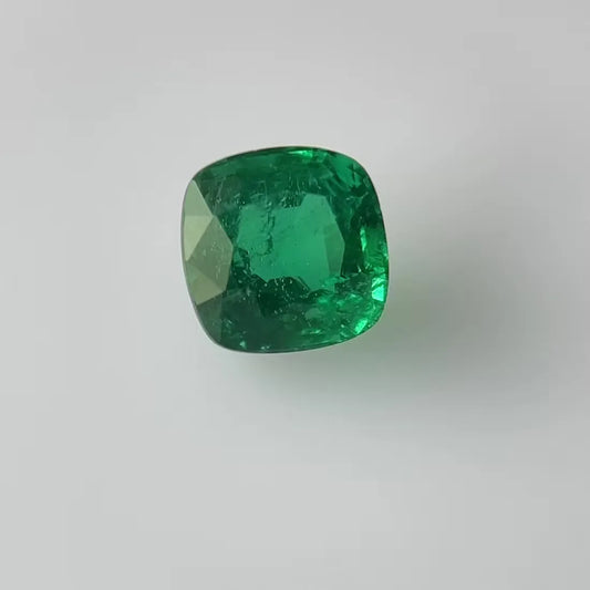 2.57ct Cushion Natural Emerald (Colour Green, Clarity Slightly Included, Cut Faceted)