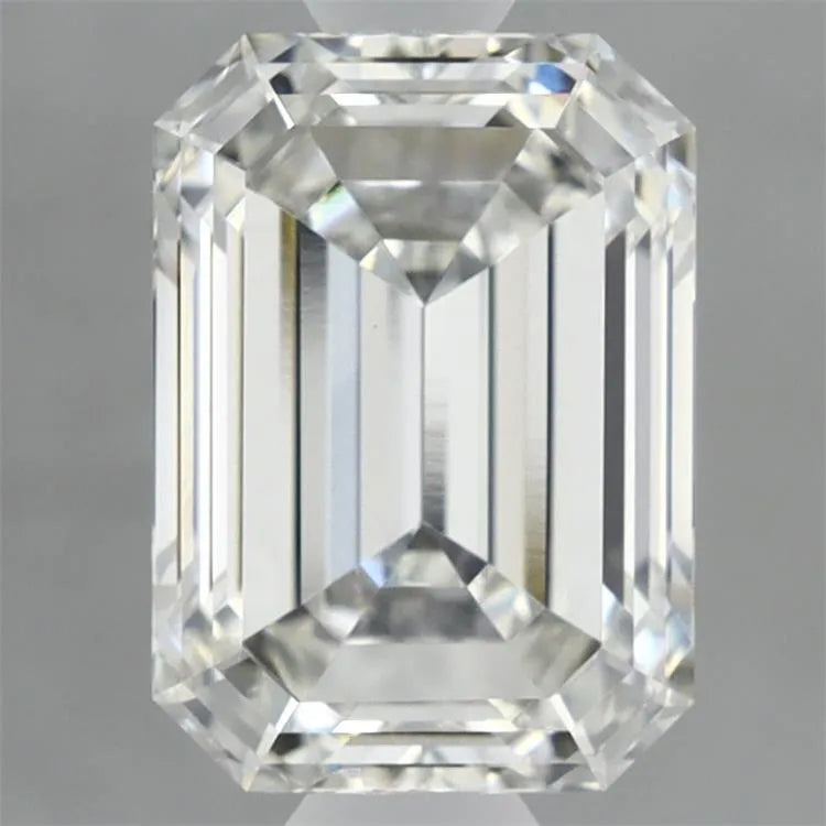2.57ct Emerald Lab Grown Diamond (Colour G, Clarity VVS2, IGI Certified)