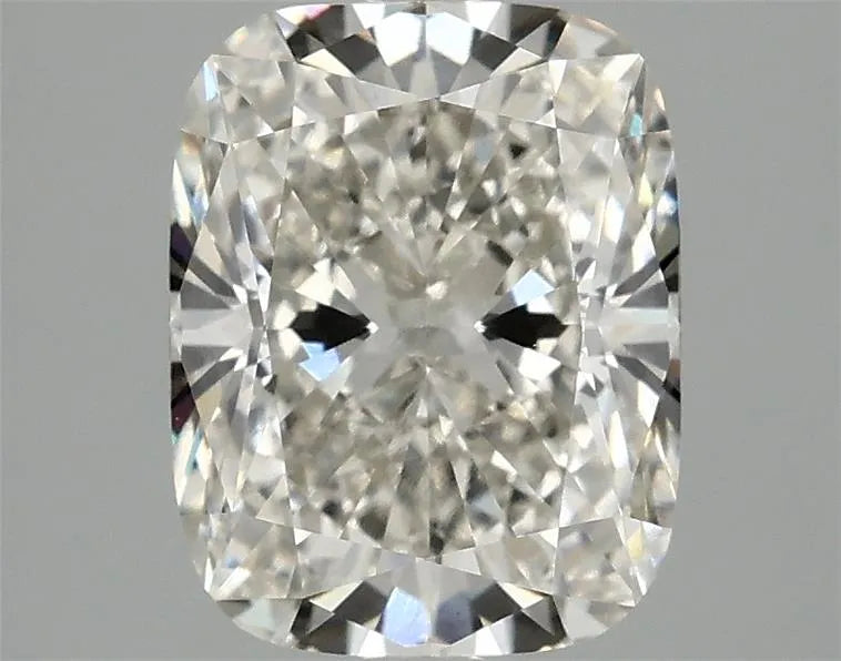 2.59ct Cushion modified Lab Grown Diamond (Colour H, Clarity VVS2, IGI Certified)