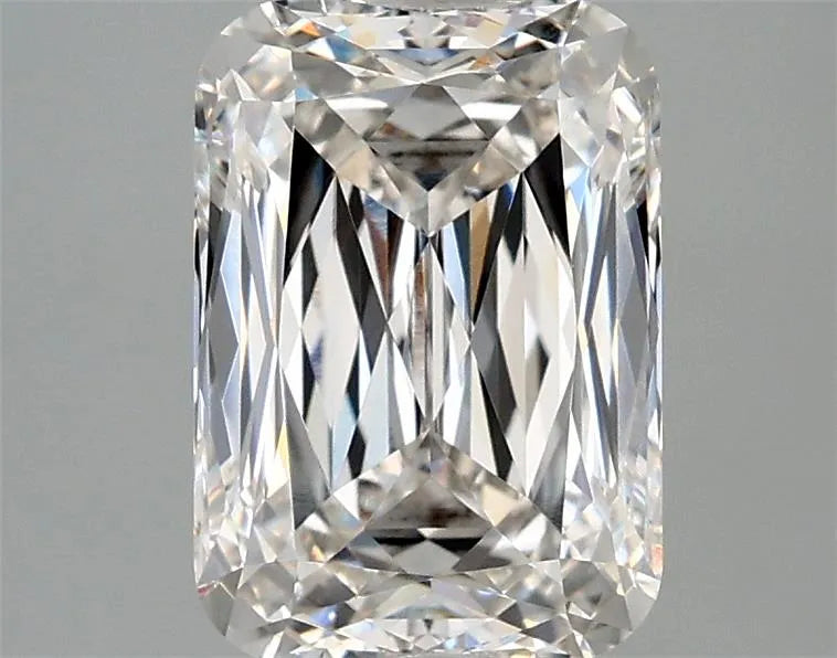 2.62ct Cushion modified Lab Grown Diamond (Colour G, Clarity VVS1, IGI Certified)