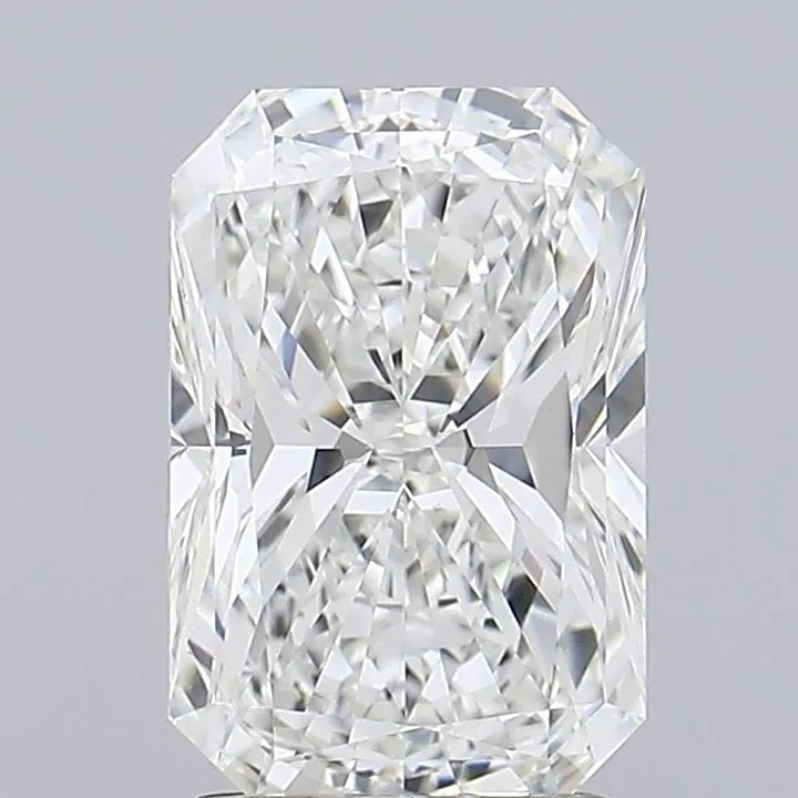 2.70ct Radiant Lab Grown Diamond (Colour F, Clarity VVS2, IGI Certified)