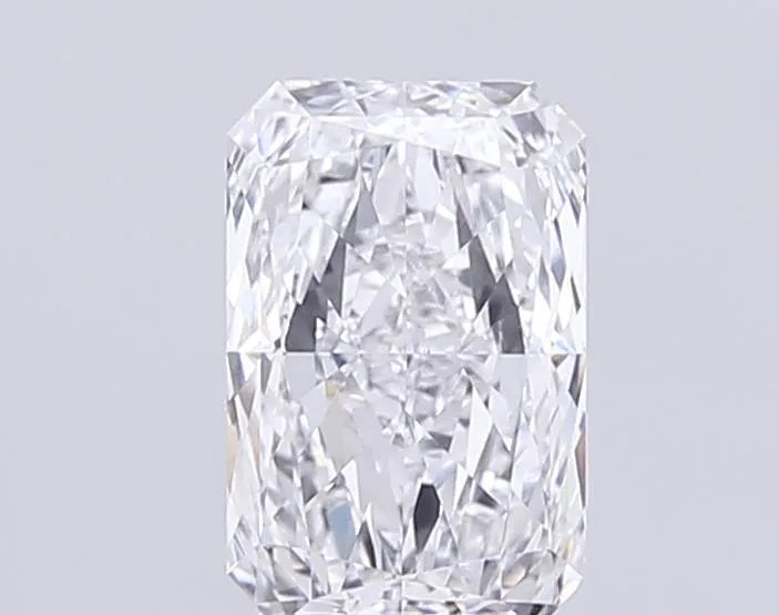 2.71ct Radiant Lab Grown Diamond (Colour D, Clarity VVS1, IGI Certified)