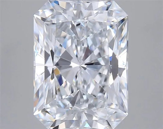2.72ct Radiant Lab Grown Diamond (Colour E, Clarity VVS2, IGI Certified)