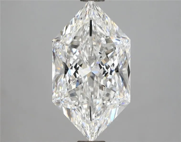 2.77ct Hexagonal Lab Grown Diamond (Colour E, Clarity VVS2, IGI Certified)
