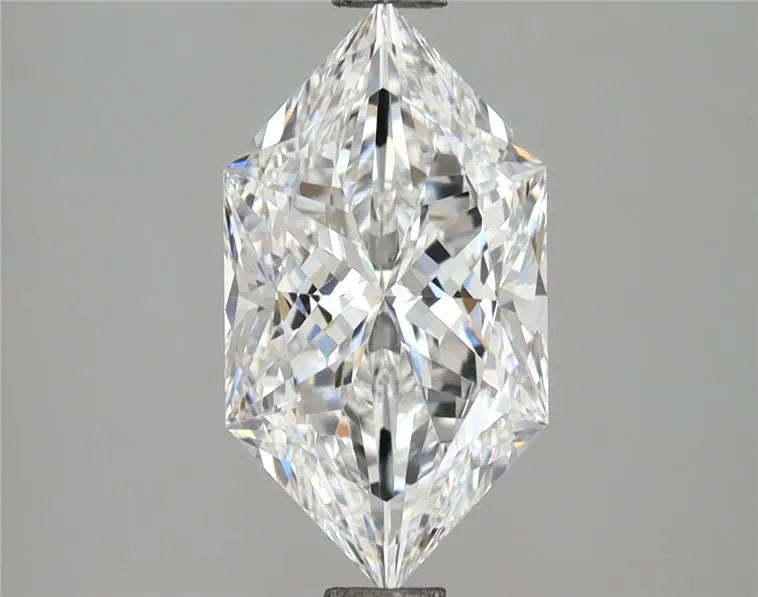 2.77ct Hexagonal Lab Grown Diamond (Colour E, Clarity VVS2, IGI Certified)