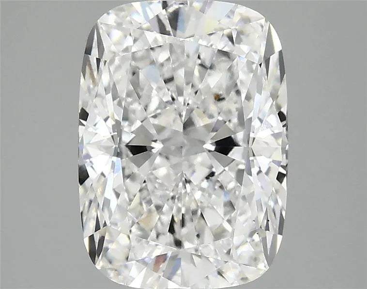 2.80ct Cushion modified Lab Grown Diamond (Colour E, Clarity VS1, IGI Certified)