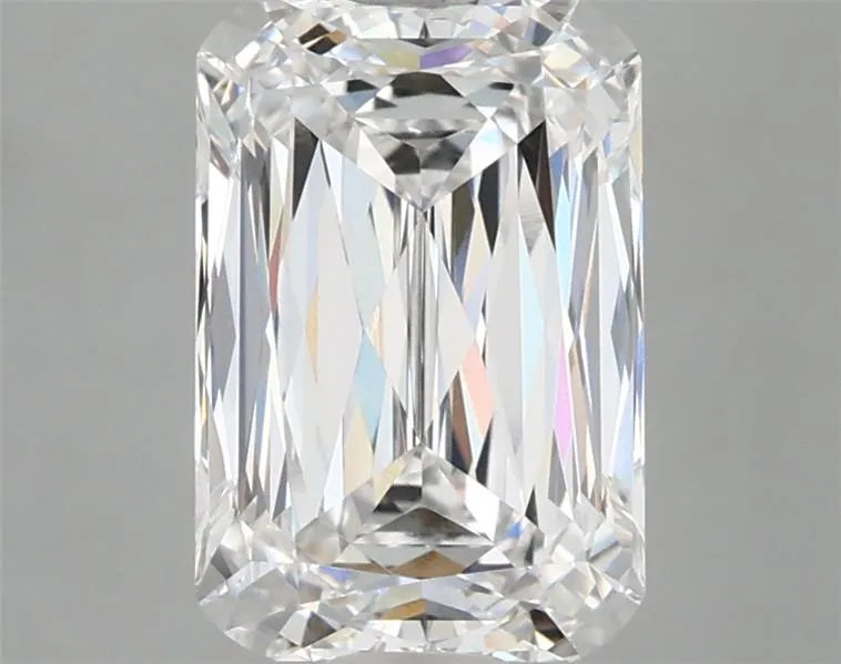 2.88ct Cushion modified Lab Grown Diamond (Colour F, Clarity VVS1, IGI Certified)