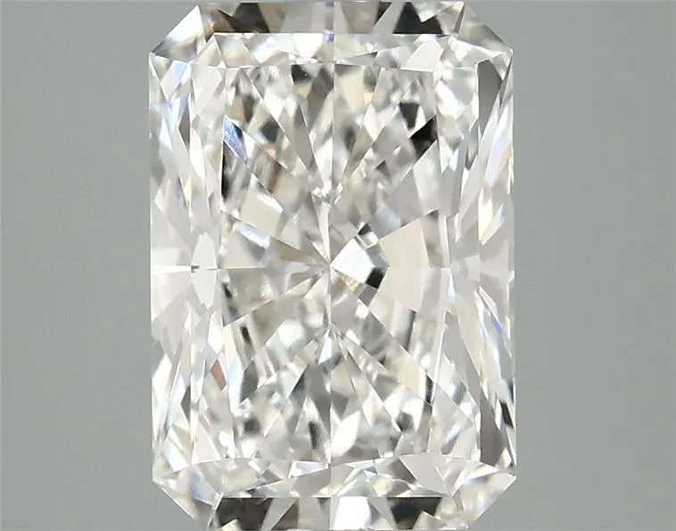 2.94ct Radiant Lab Grown Diamond (Colour H, Clarity VVS2, IGI Certified)