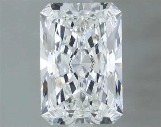 2.69ct Radiant Lab Grown Diamond (Colour E, Clarity VVS2, Cut EX, IGI Certified)