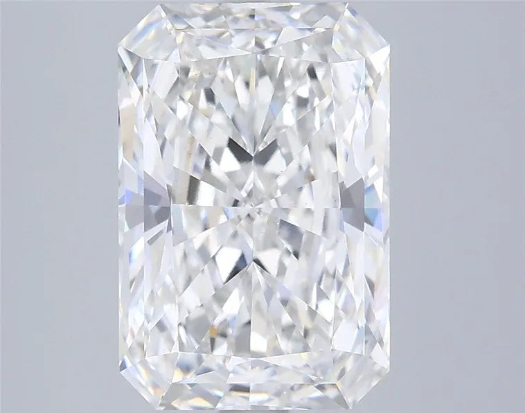 3.60ct Radiant Lab Grown Diamond (Colour E, Clarity VS1, IGI Certified)