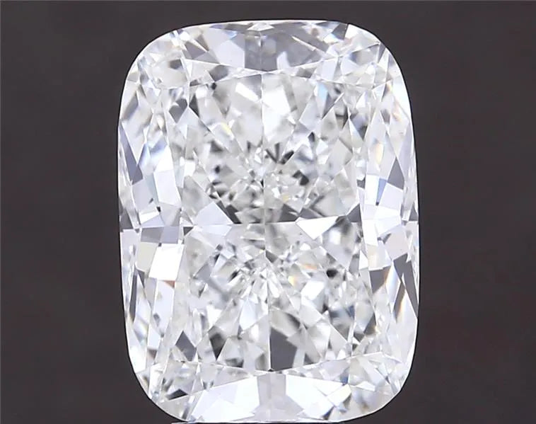 7.01ct Cushion modified Lab Grown Diamond (Colour G, Clarity VVS2, IGI Certified)