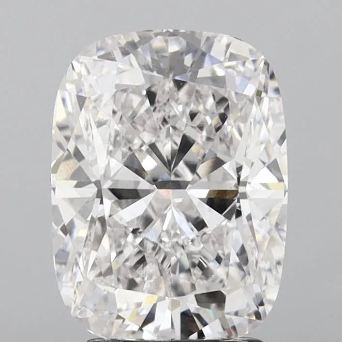 4.00ct Cushion brilliant Lab Grown Diamond (Colour F, Clarity VS1, IGI Certified)