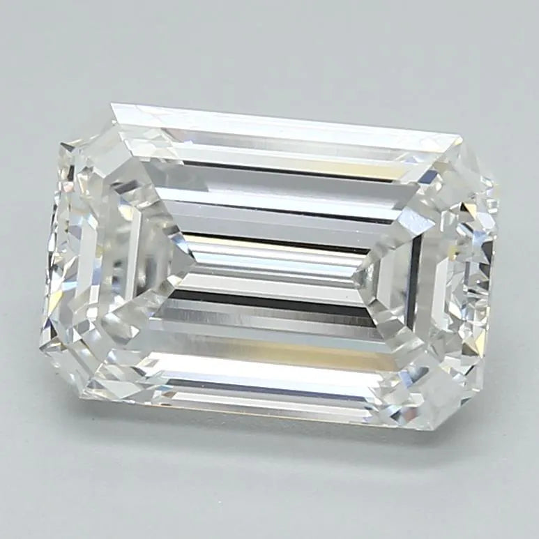 3.07ct Emerald Lab Grown Diamond (Colour G, Clarity VVS2, IGI Certified)