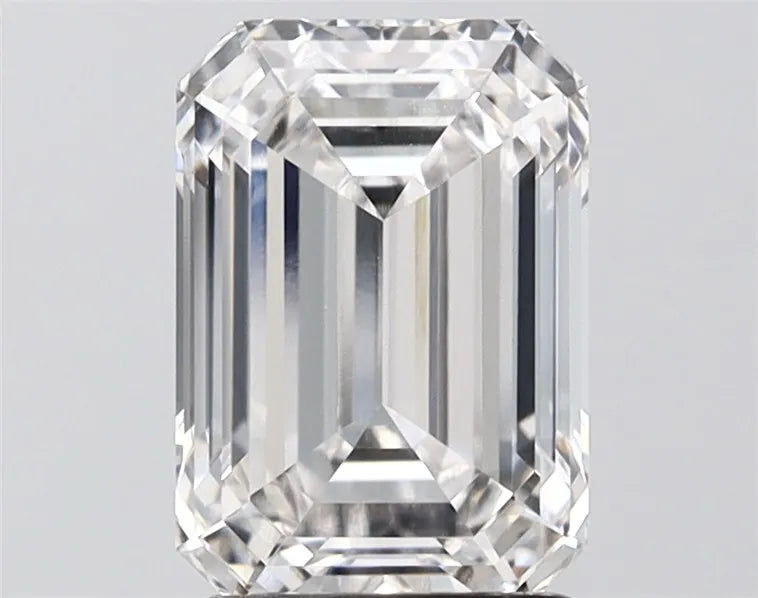 2.57ct Emerald Lab Grown Diamond (Colour E, Clarity VVS1, IGI Certified)