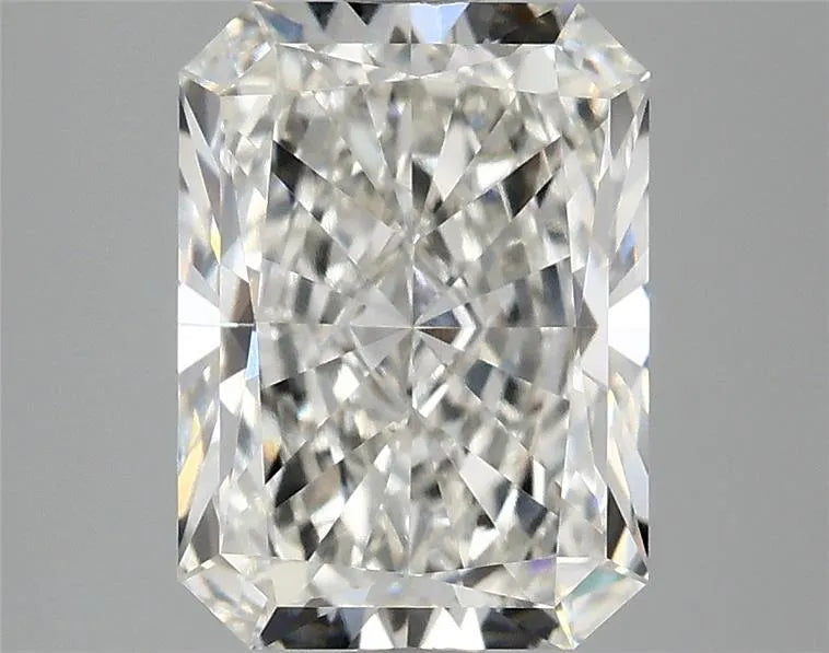 3.04ct Radiant Lab Grown Diamond (Colour G, Clarity VVS1, IGI Certified)