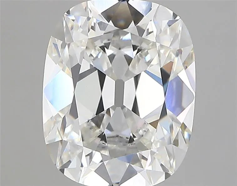 3.10ct Cushion modified Lab Grown Diamond (Colour G, Clarity VVS1, IGI Certified)