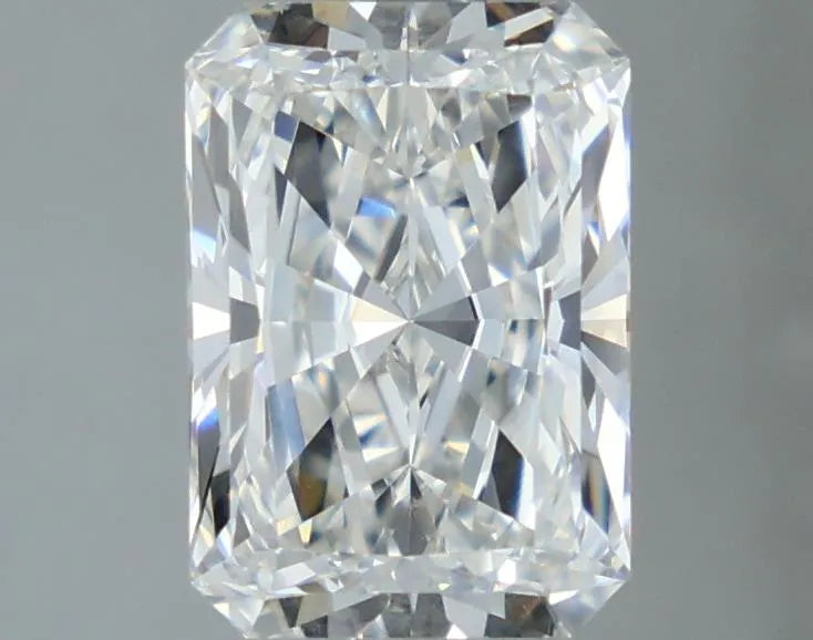 2.11ct Radiant Lab Grown Diamond (Colour F, Clarity VVS1, Cut EX, IGI Certified)
