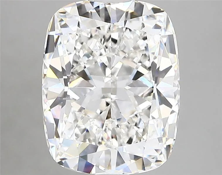 3.72ct Cushion modified Lab Grown Diamond (Colour F, Clarity VVS2, IGI Certified)