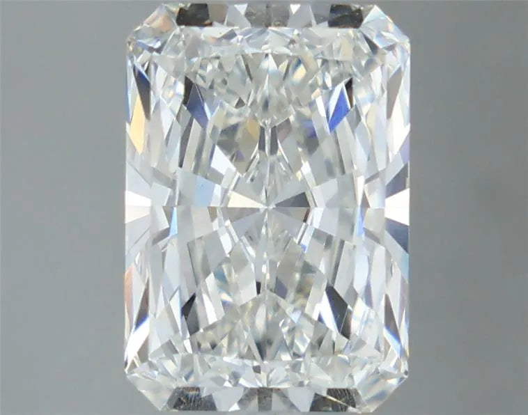 3.08ct Radiant Lab Grown Diamond (Colour F, Clarity VVS2, Cut EX, IGI Certified)