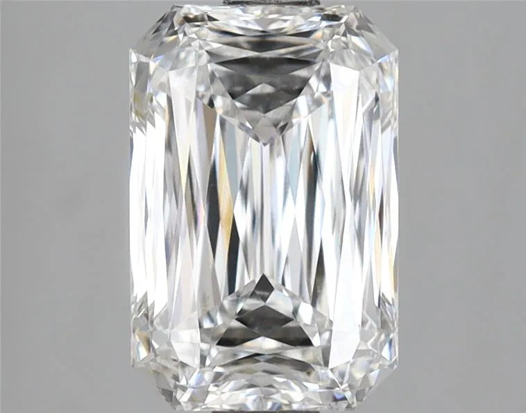 2.57ct Radiant Lab Grown Diamond (Colour D, Clarity VS1, IGI Certified)