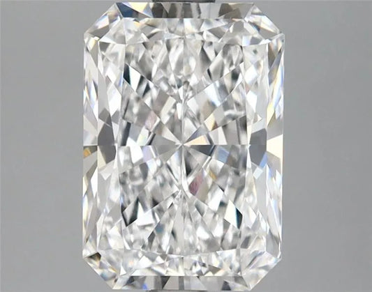 2.47ct Radiant Lab Grown Diamond (Colour E, Clarity VVS2, IGI Certified)
