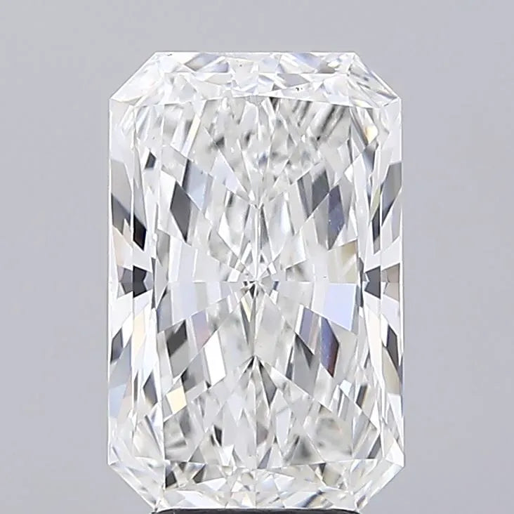 3.99ct Radiant Lab Grown Diamond (Colour F, Clarity VS1, IGI Certified)