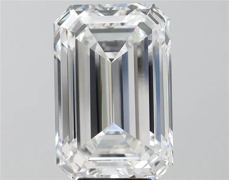 8.56ct Emerald Lab Grown Diamond (Colour F, Clarity VVS2, IGI Certified)
