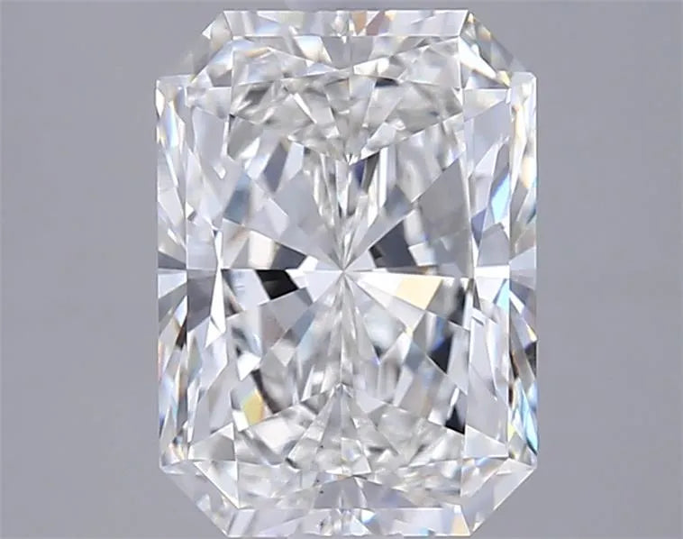 3.00ct Radiant Lab Grown Diamond (Colour E, Clarity VS1, IGI Certified)