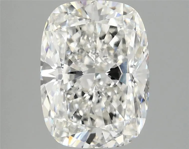 3.01ct Cushion modified Lab Grown Diamond (Colour F, Clarity VVS2, IGI Certified)
