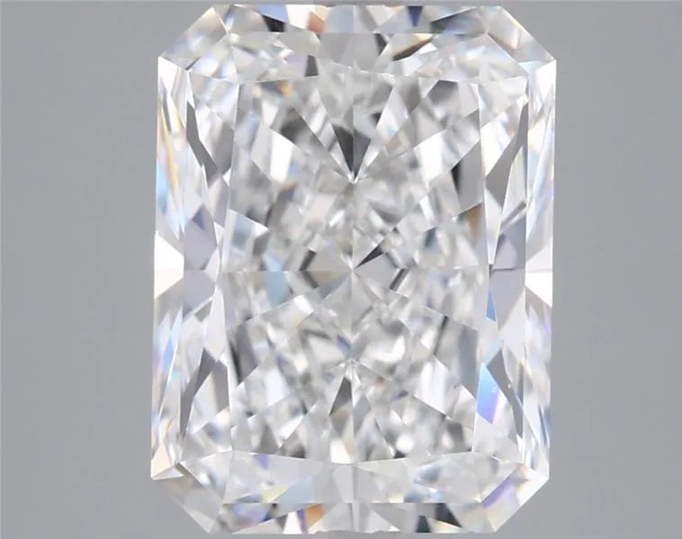 3.01ct Radiant Lab Grown Diamond (Colour D, Clarity VS1, IGI Certified)