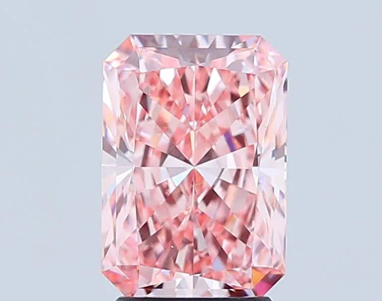 3.01ct Radiant Lab Grown Diamond (Colour Fancy Vivid Pink, Clarity VS1, IGI Certified)