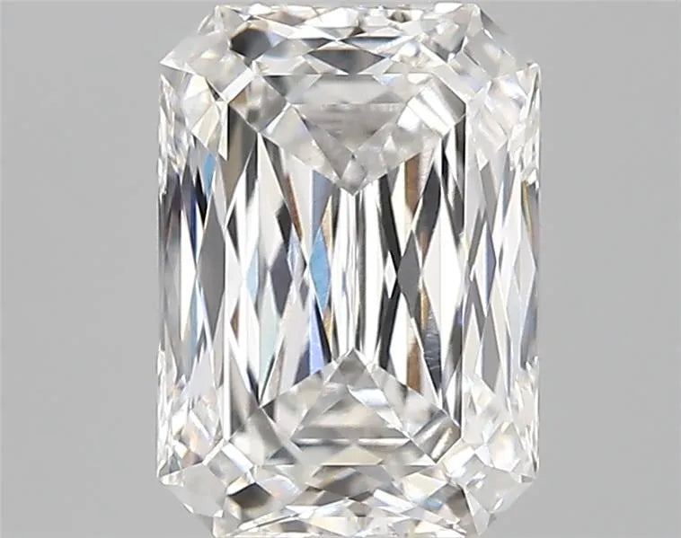 3.02ct Radiant Lab Grown Diamond (Colour F, Clarity VVS1, IGI Certified)