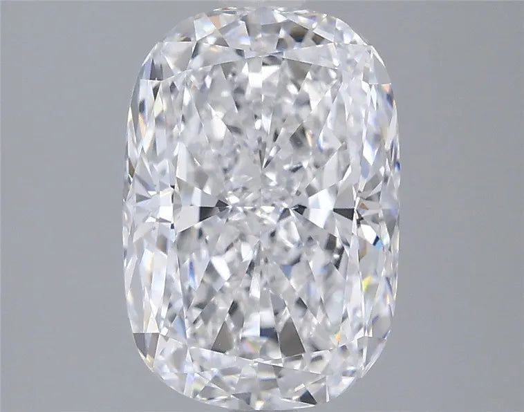 3.03ct Cushion modified Lab Grown Diamond (Colour D, Clarity VVS2, IGI Certified)