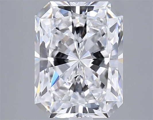 3.03ct Radiant Lab Grown Diamond (Colour D, Clarity VVS2, IGI Certified)