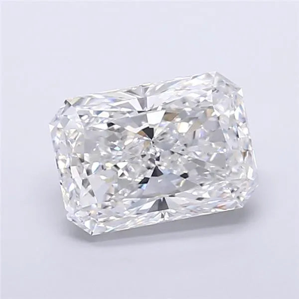 3.04ct Radiant Lab Grown Diamond (Colour E, Clarity VS1, IGI Certified)