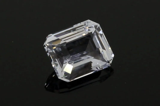 3.05ct Emerald Natural Sapphire (Colour White, Clarity Eye Clean, Cut Faceted)