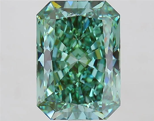 3.06ct Radiant Lab Grown Diamond (Colour Fancy Vivid Green, Clarity VVS2, IGI Certified)